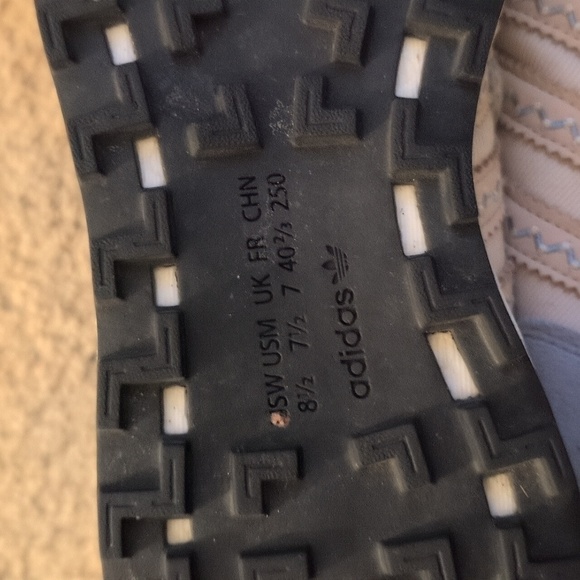 Adidas Retropy E5 Low Aluminium Silver Violet W - HQ4281 Size 8.5 - Picture 16 of 16